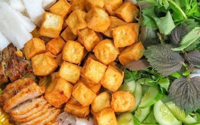 Huệ Quán - Bún Đậu Siêu Ngon & Đồ Ăn Vặt - Bùi Xương Trạch