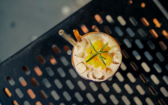 Your Name Coffee - Cà Phê & Trà - Chương Dương