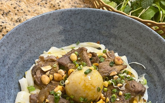 Bà Mười - Mỳ Quảng - Phan Đăng Lưu