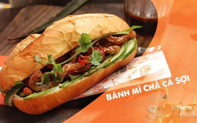 Bánh Mì Má Hải Trầmm Coffee - Bánh Mì & Cofffee - Số 13 Nguyễn Công Hoan