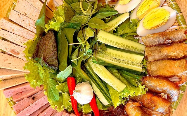 QUỲNH PINK - Bánh Cuốn Tây Sơn & Bánh Mì Bình Định
