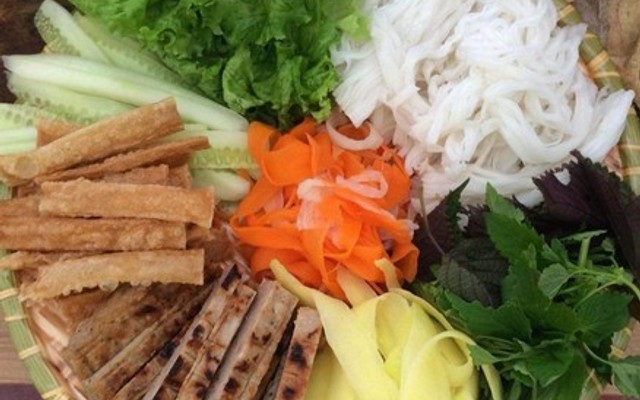 Bếp Mẹ Na - Nem Nướng Nha Trang - Bùi Huy Bích