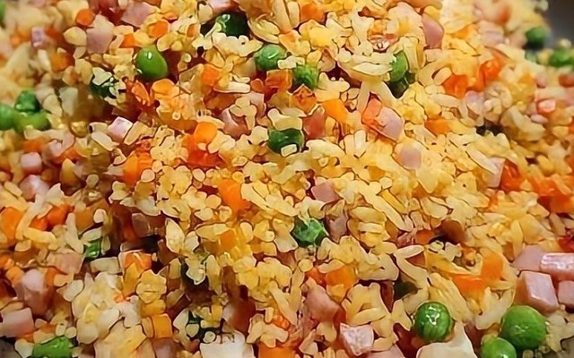 Aty Quán - Cơm Chiên Chảo Lửa - 53 Võ Văn Tần 