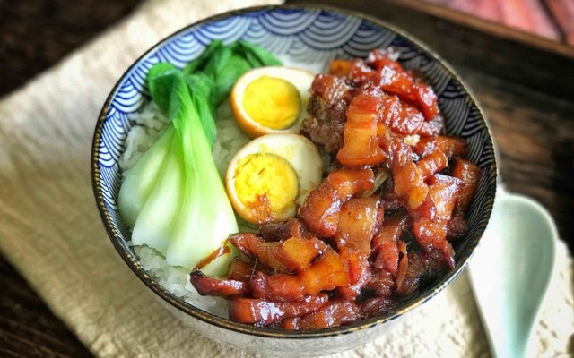 Cơm Sườn, Cơm Gà Thảo Minh - NO7 KĐT Sài Đồng