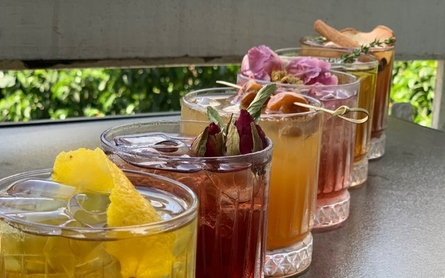 ONE MOR Tea & Coffee - 15 Đường Thành