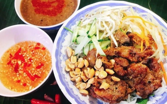 Phước Thạnh - Bún Thịt Nướng, Bánh Cuốn & Nem Lụi - Chi Lăng