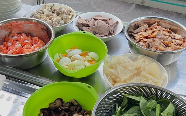 Mỳ Vằn Thắn - Hoàng Lửa - 565 Thụy Khuê