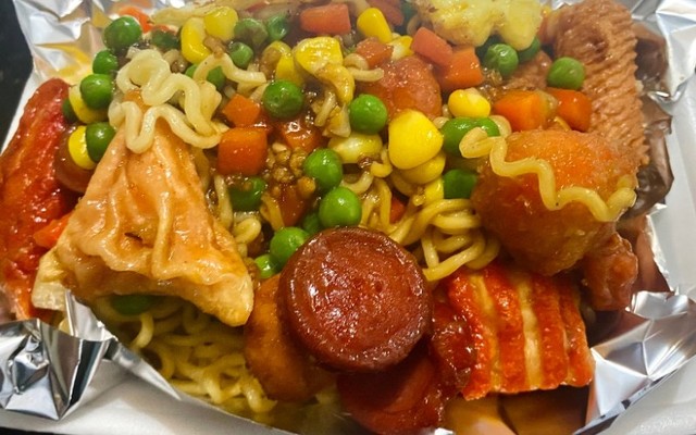 MiMi - Chân Gà Sốt Thái & Đồ Ăn Vặt