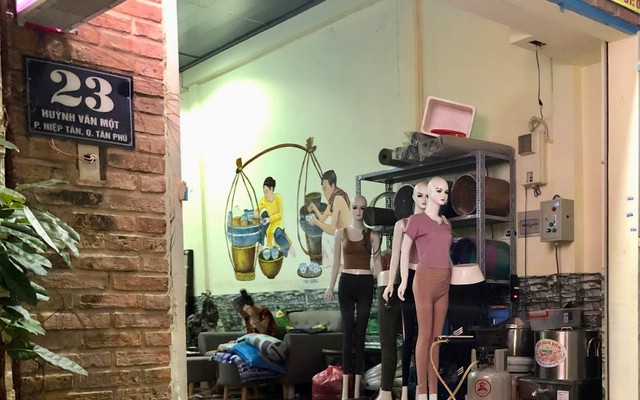 Thu Thảo Quán - Cộng Hoà