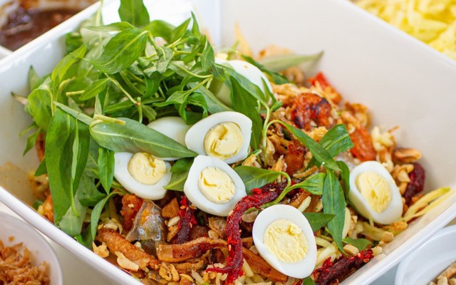 Ăn Vặt Chị Huyền - Bánh Tráng & Trà Sữa - Hồ Tùng Mậu