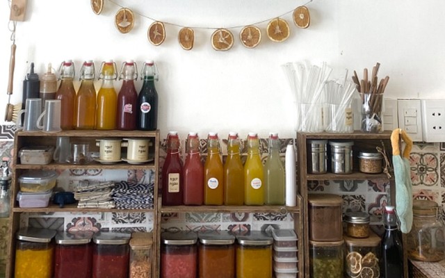 Ngọt Ngào Sweet N More - Trà, Bánh & Cà Phê - Nguyễn Văn Nguyễn