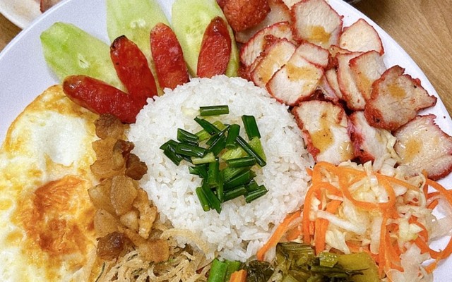 Cơm Nhà Mẩu - Cơm Ngon Full Topping - 7 Vĩnh Hồ
