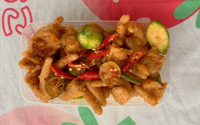 Huỳnh Phương Deli - Chân Gà Rút Xương 60k, Chân Gà Sốt Thái & Chân Gà Sả Tắc - 47/42/45 Bùi Đình Tuý