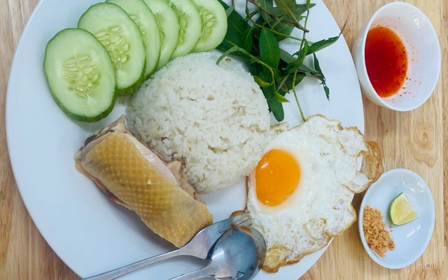 Cơm Gà Xứ Phan - Cơm Văn Phòng - Trịnh văn bô