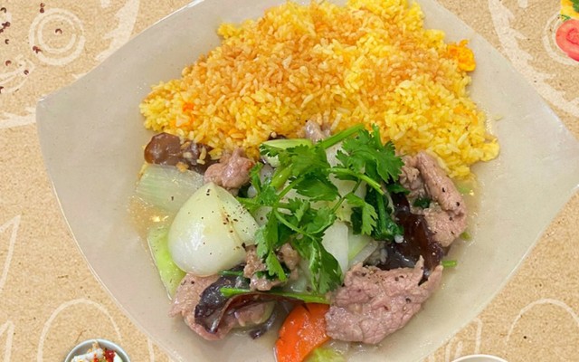 Quán Út Hà - Cơm Tấm, Cơm Gà Xối Mỡ & Mì Xào - Lái Thiêu 17