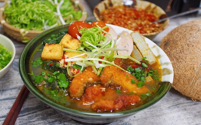 Bún Cá Gia Truyền - 1 Ngõ 54 Gia Quất