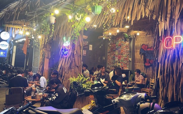 Tiệm Cafe Cô Liễu - Chanh Dây Đá Xay & Yaourt Chanh Dây - Bờ Kè Gạch Ngỗng 2