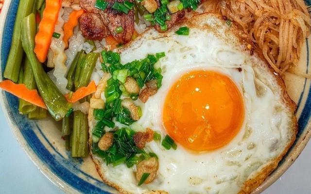 Cơm Sườn & Cơm Tấm - Chú Chiến Long Xuyên - Tỉnh Lộ 10