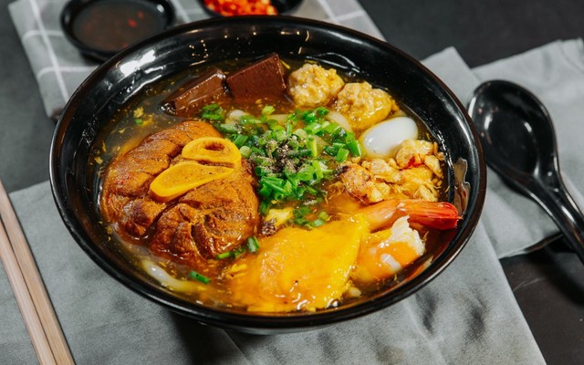 JANGJI - Bánh Canh - Trần Phú