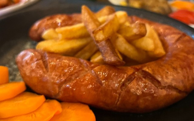 Camp Coffee & Chill - Cà Phê & Xúc Xích Nướng - Hoàng Bích Sơn