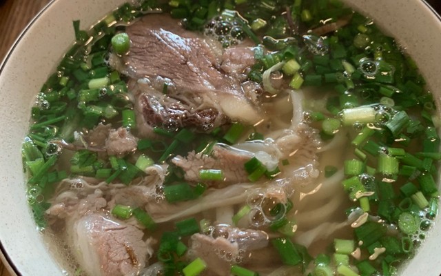 Phở 6a.m - Phở Bò & Phở Gà - Minh Khai