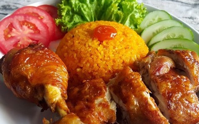 Cơm Gà Nhà Rin - Gà Rán & Xiên Que Hàn Nhật - Cầu Giấy