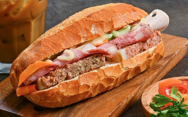 Bánh Mì Pate Cây Xoài - Đường Bưởi