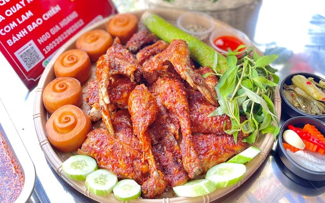 Gà Quay Hoàng Phát - Lê Văn Việt