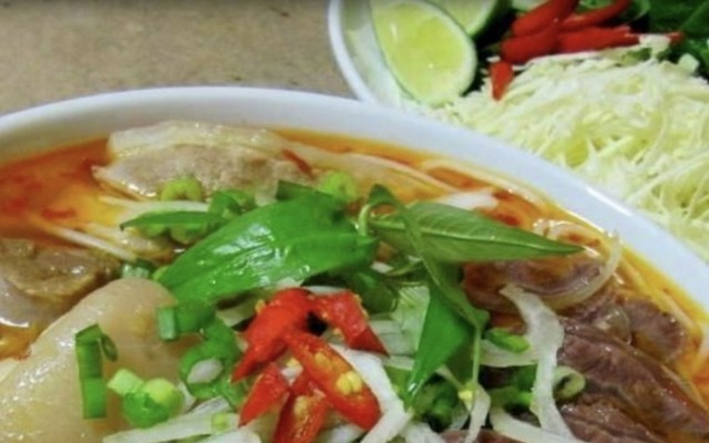 Bún Bò 370 - Nguyễn Cửu Đàm