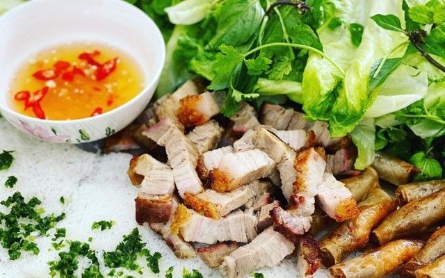 Bánh Hỏi Nhà Lee Cơ Sở 2 - Bánh Canh & Bánh Hỏi - 25 Nguyễn Thị Định