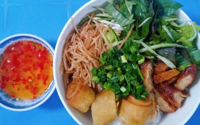 Diệu Thảo - Món Chay - Cách Mạng Tháng 8