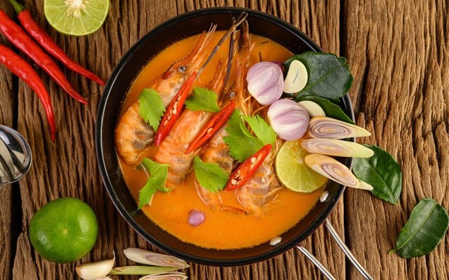 Lẩu Pháo - Lẩu Thái & Lẩu Gà Lá É