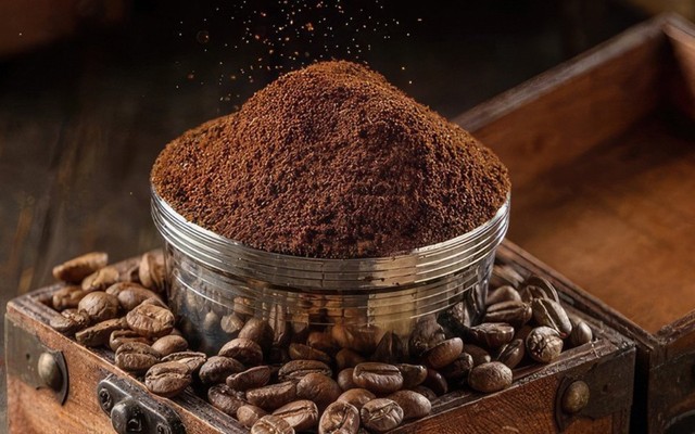 YUM Saigon - Tiệm Trà & Cafe - Trần Văn Danh