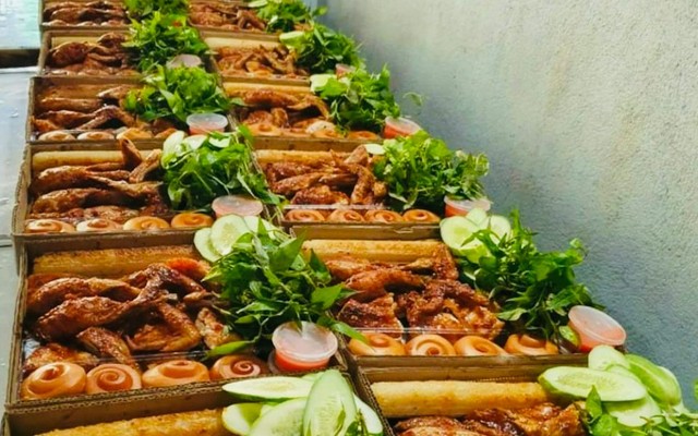 A Din - Gà Quay Cơm Lam Bánh Bao - Dương Đình Hội