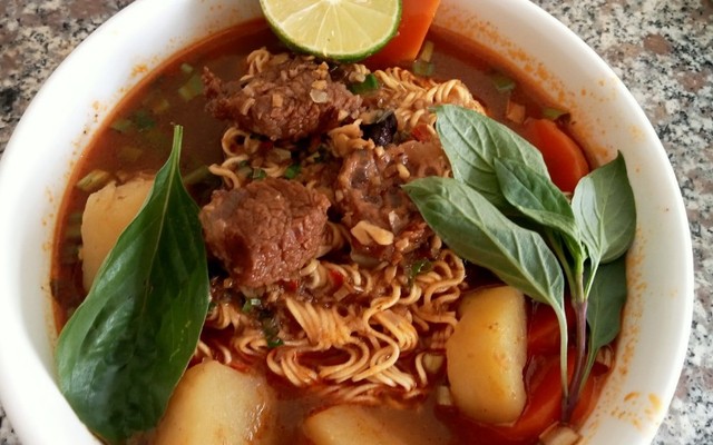 Lẩu Nướng Miền Tây - Bánh Xèo Miền Tây - Cư Xá Bưu Điện Bùi Thị Xuân