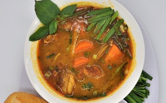 Cô Tư Bò kho - Võ Thị Sáu