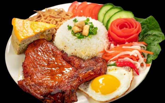 Tam Đa Quán - Cơm Tấm & Bún Thịt Nướng - Nguyễn Tất Thành