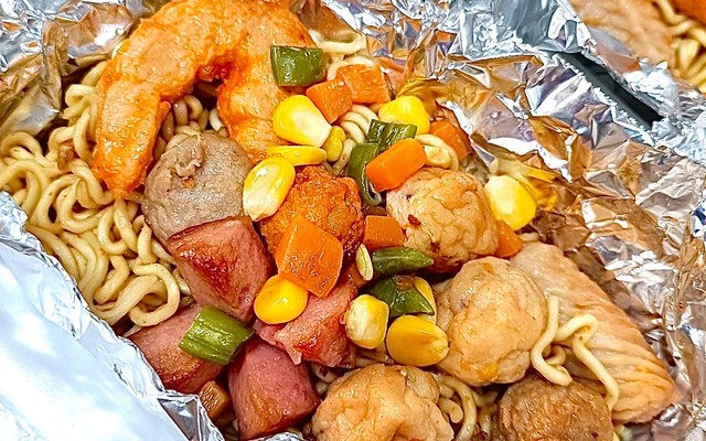 Hadas - Mì Trộn Indomie - Quang Trung