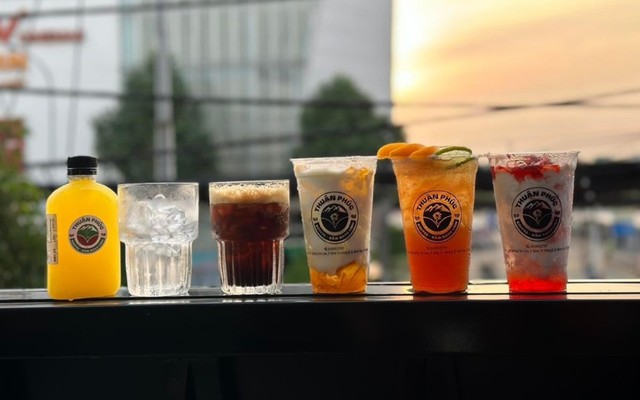 Thuận Phúc Coffee - Cà Phê, Mì Quảng & Bún Bò - Tên Lửa