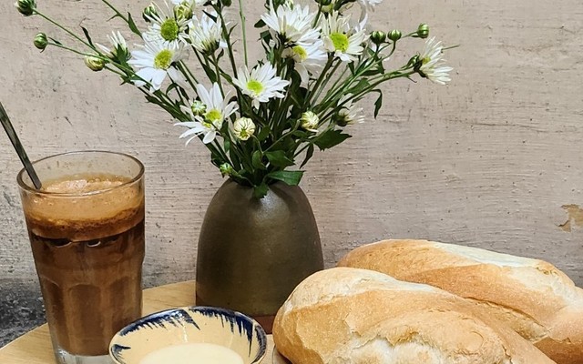 Nhà Của Mị - Tiệm Trà Cafe - Ngõ 106 Hoàng Quốc Việt 