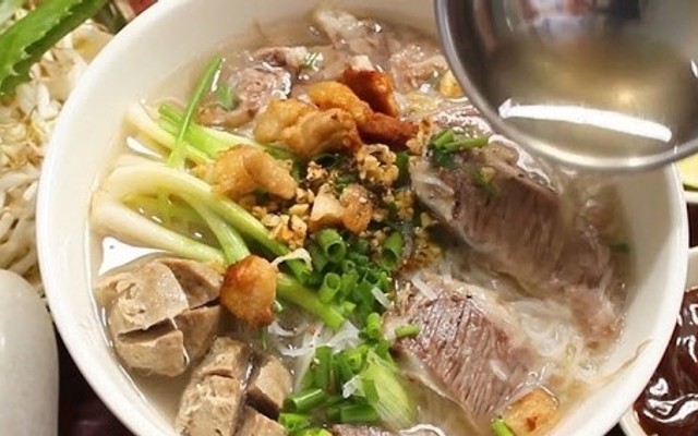 Hủ Tiếu Diễm - Hủ Tiếu Bò Viên - 38A Trần Quý Cáp