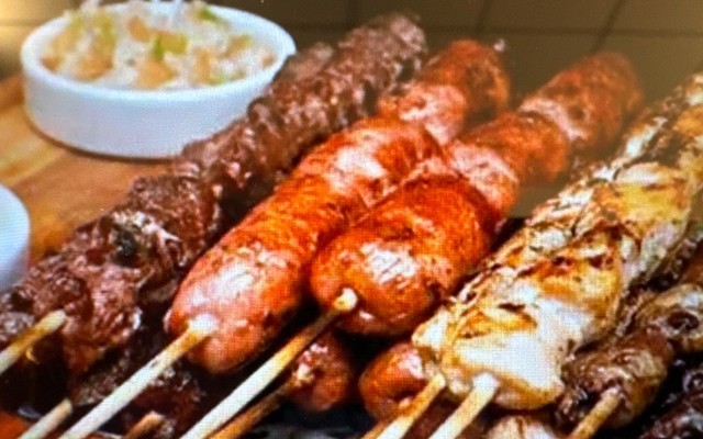 Thịt nướng Quảng Đông - Phê - 8 Phan Huy Ích
