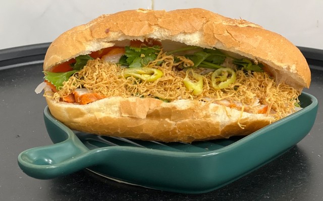 Trà Sữa Và Bánh Mì Nhà Sóc - 190 Nguyễn Thị Mười
