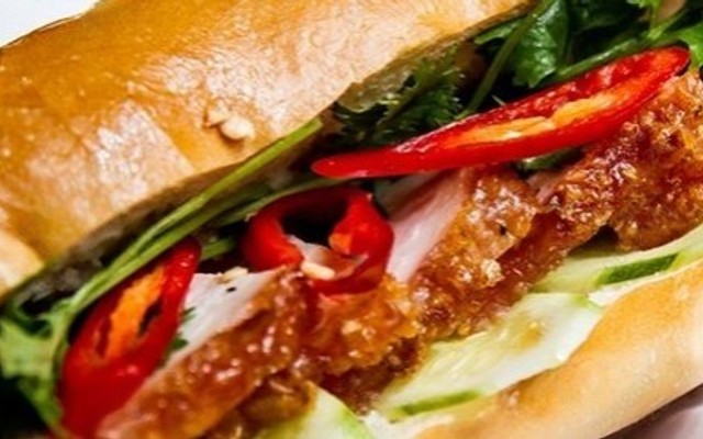 Bánh Mỳ Heo Quay Khánh Trần - Bánh Mỳ, Cà Phê & Trà Sữa - Nguyễn Khánh Toàn