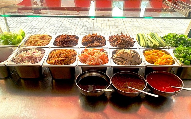 Bánh Mì Chay Chơn Lạc Q3 - 73 Nguyễn Phúc Nguyên