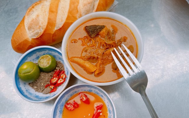 Phá Lấu Bò & Ăn Vặt CÔ TƯ - Ăn Vặt - Đoàn Văn Bơ