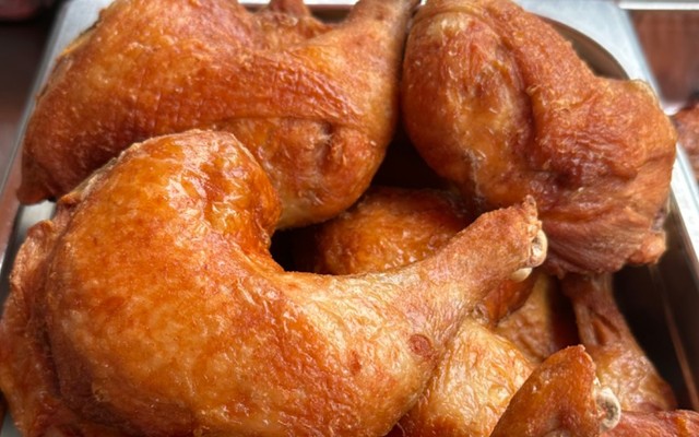 Bếp Nhà Cô Thanh (Nguyên Bếp Nguyễn Thiện Thuật) - Cơm Gà Xối Mỡ & Nước Ép - Cao Thắng Nối Dài