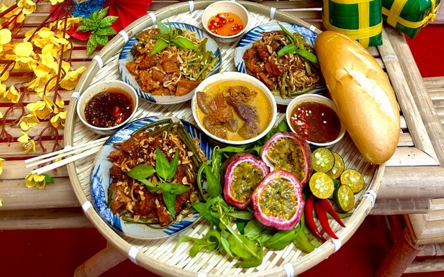 Tiệm Phá Lấu Bò Cậu Út - Ăn Vặt - 46 Lê Lai