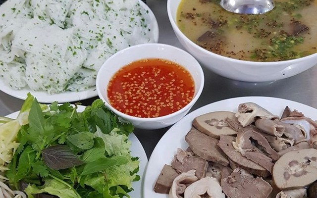 Bánh Hỏi Cháo Lòng Cô Lan (Không Chi Nhánh) - Ăn Sáng - Mai Xuân Thưởng