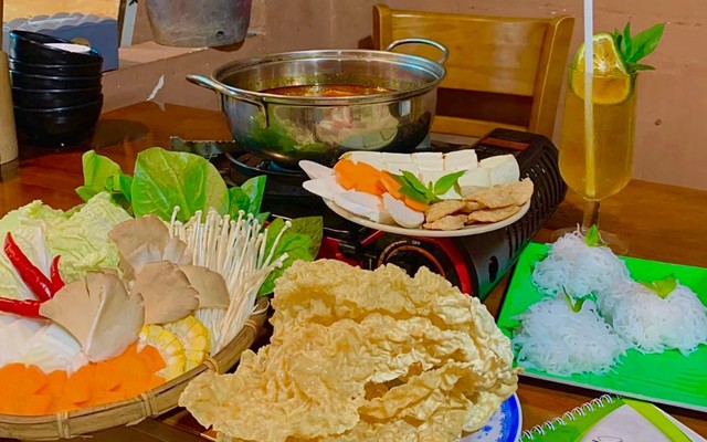 Quán Chay Tâm Đăng - Lẩu Chay - 96 Khổng Tử